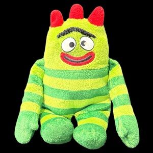 Yo Gabba Gabba Brobee TY Beanie Plush Stuffed Animal Green Striped Monster READ